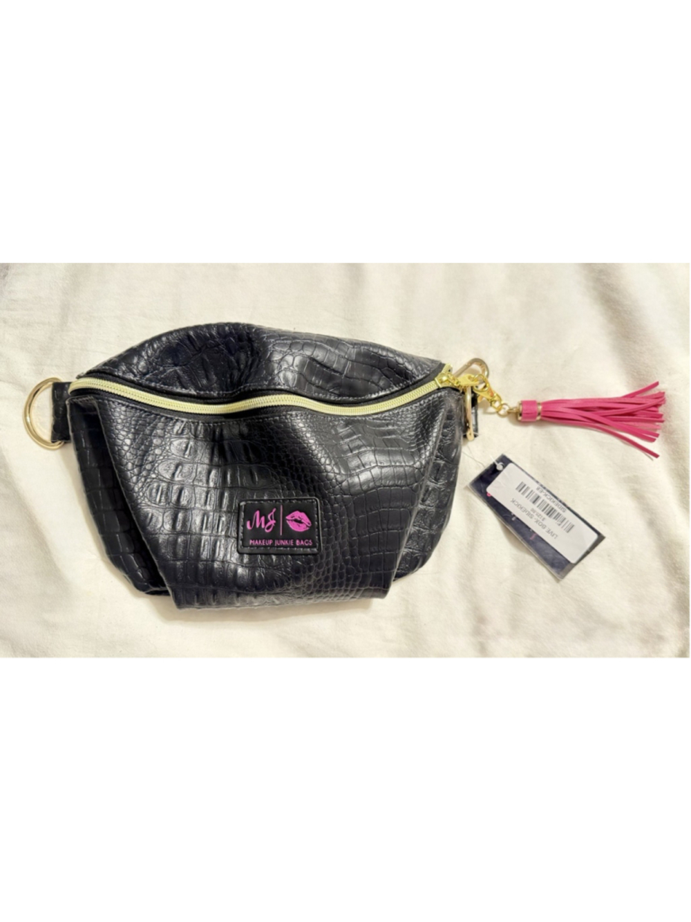 Makeup Junkie Black Croc Black Inside Pink Tassel Fanny Pack Crossbody Bag NWT - Picture 2 of 5
